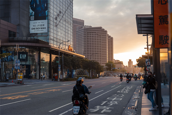 国金证券：加息仍是小概率事件 重点关注通胀粘性对美联储降息节奏的扰动